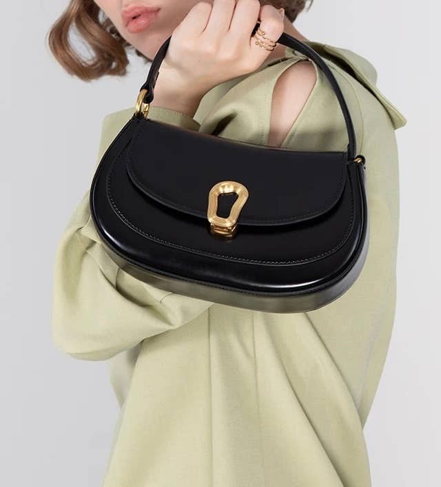 Genuine Leather Saddle Shoulder Crossbody Bag: Black