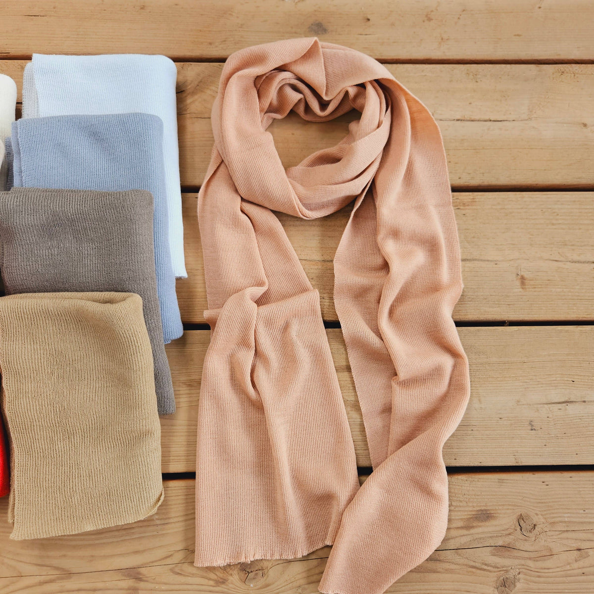 100% Merino wool scarf for men or women - Unisex beige wool: Beige