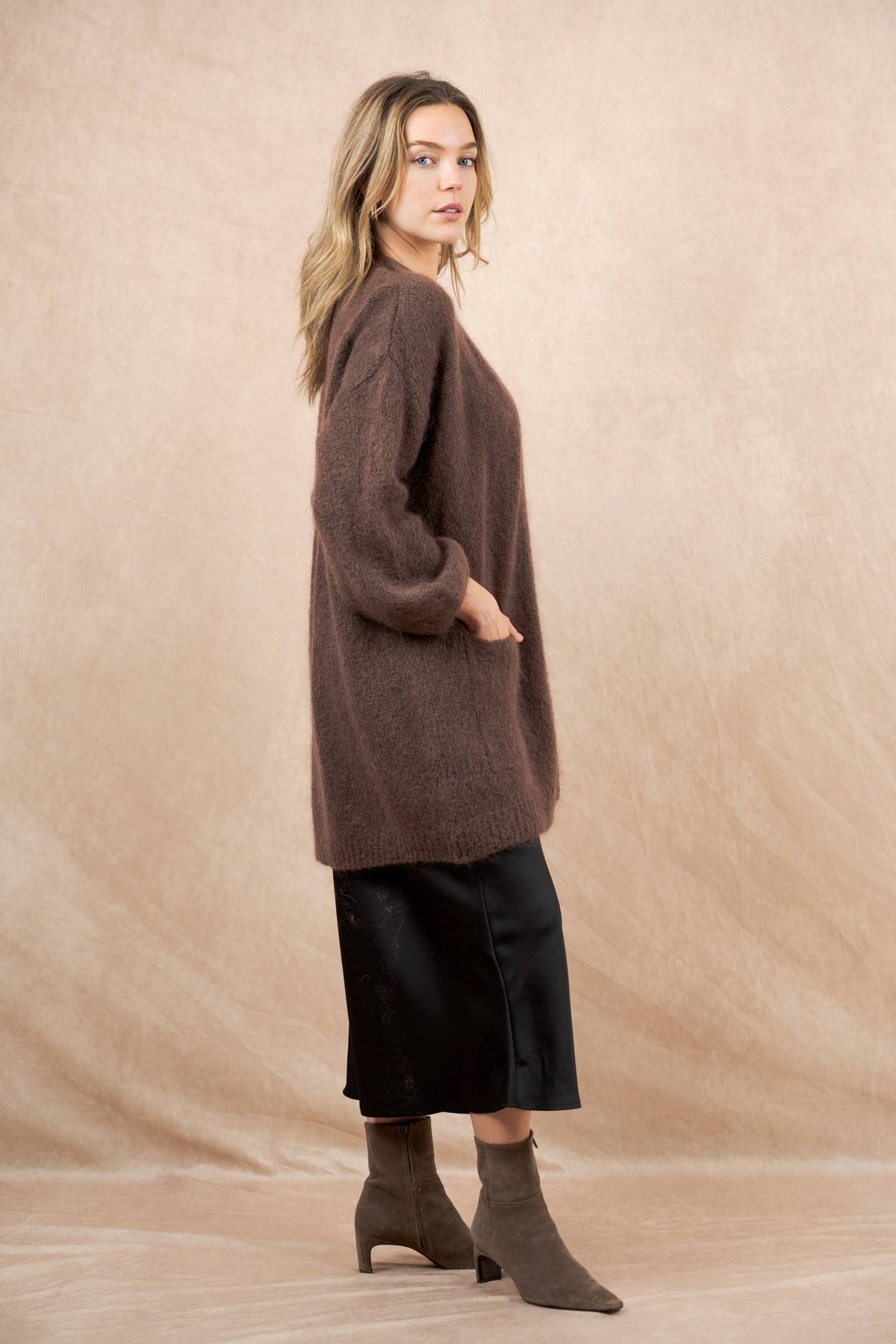 Long cardigan with long sleeves in mohair and wool: Bleu marine / Taille unique