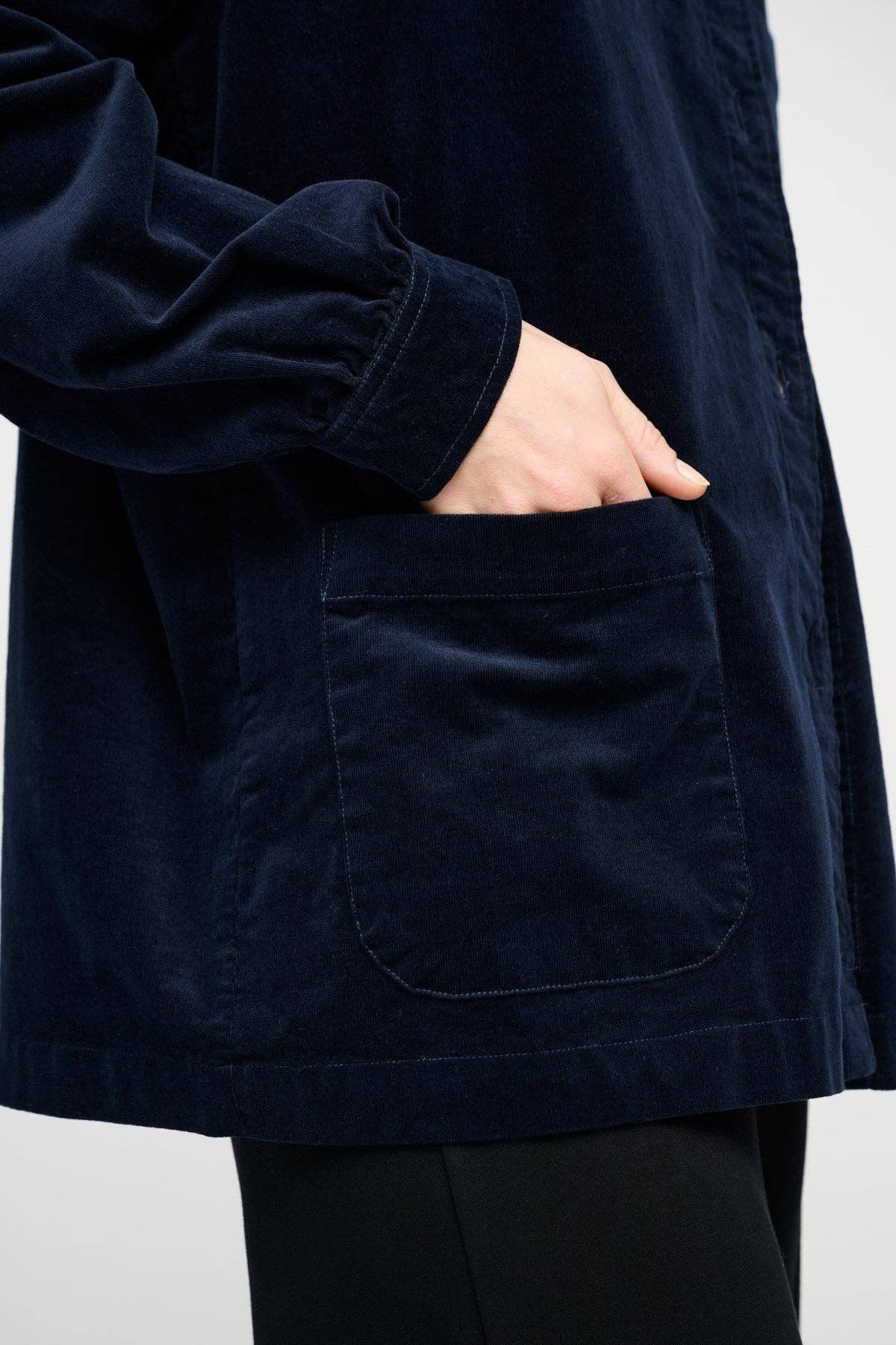 Tales shirt corduroy: Dark navy / M