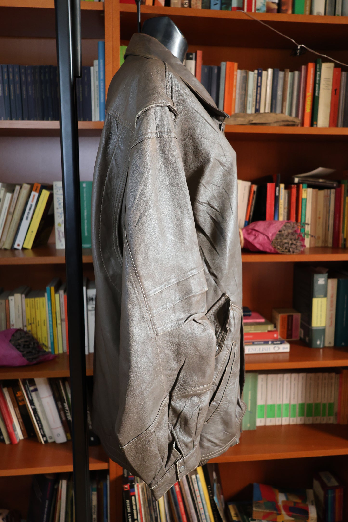 Brown sleeveless leather jacket