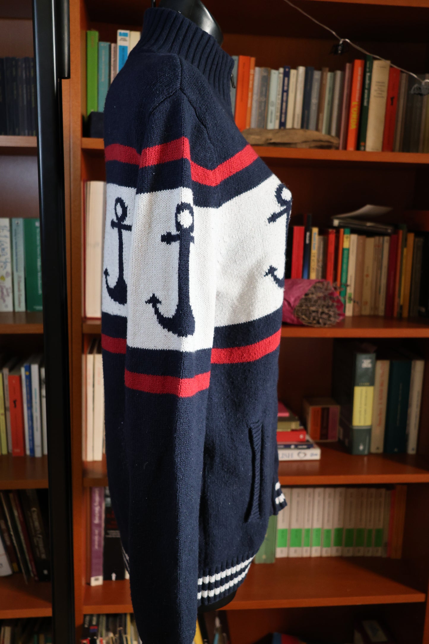 Sweater with anchors