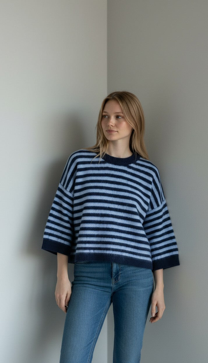 Striped oversized pullover with a fluffy look: Navyblau / Hellblau / Einheitsgröße